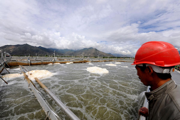 Lhasa completes 1st wastewater treatment plant