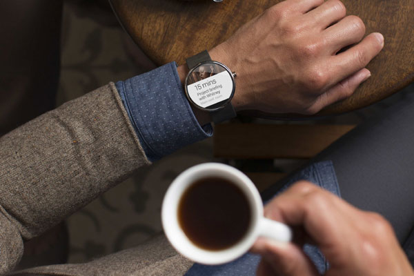 Google takes consumers' wrists to next frontier with Android watch