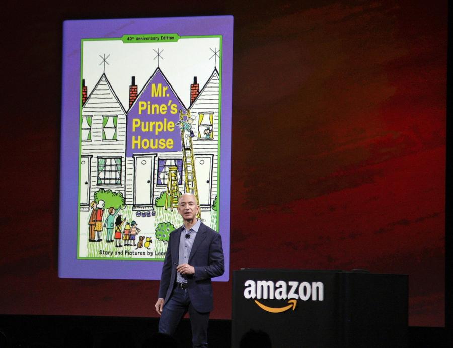 Amazon unveils its Fire phone