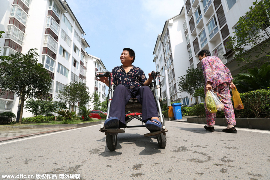 Housing agency on wheels