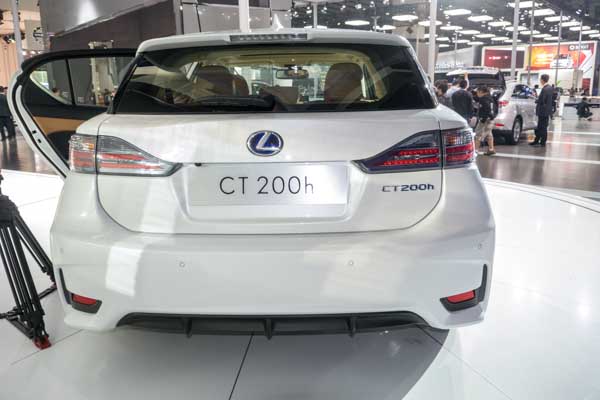 Lexus new hybrid hatch CT200h world premiere in Guangzhou