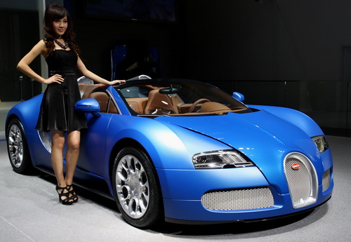 Rich Chinese fueling luxury car market growth