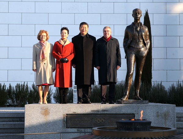 President Xi visits Olympic Museum in Lausanne