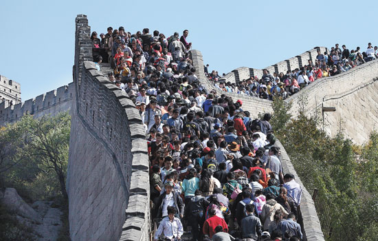 The Great Wall witnessed peak time during holiday