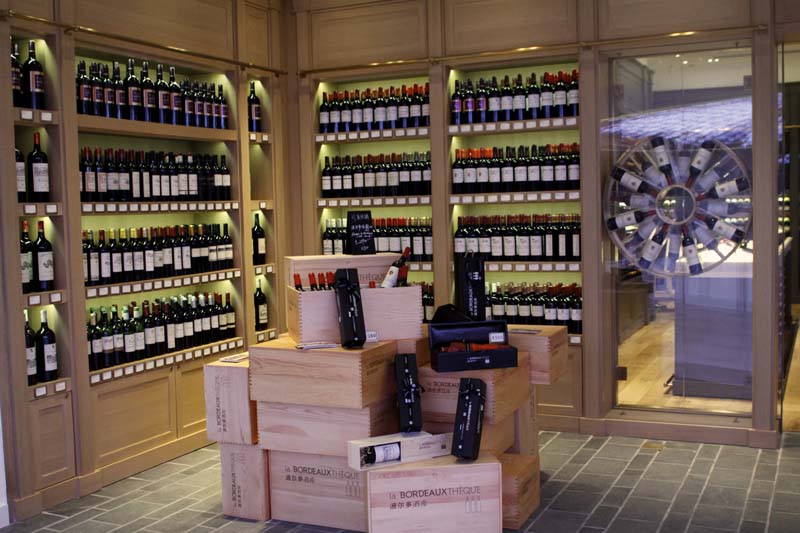 Bordeaux wine shop and bar opens in Beijing