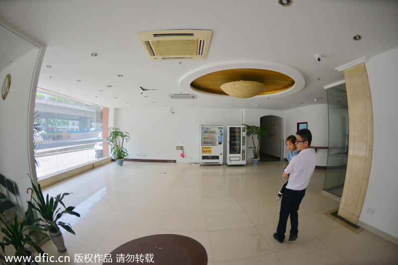 'Hotel' public rental housing opens in Shanghai