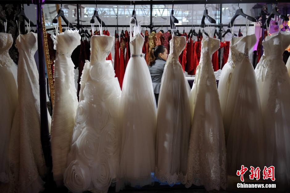 Yunnan's 1st wedding expo opens