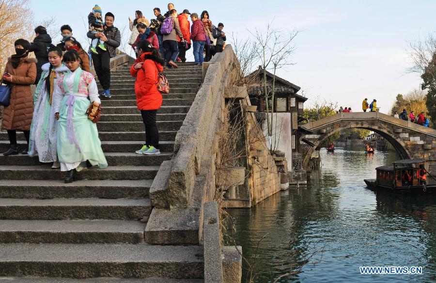 Zhejiang's tourism revenues up 13.2% in 2014