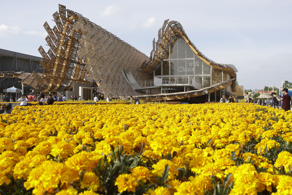 A modern house of hope with Chinese design