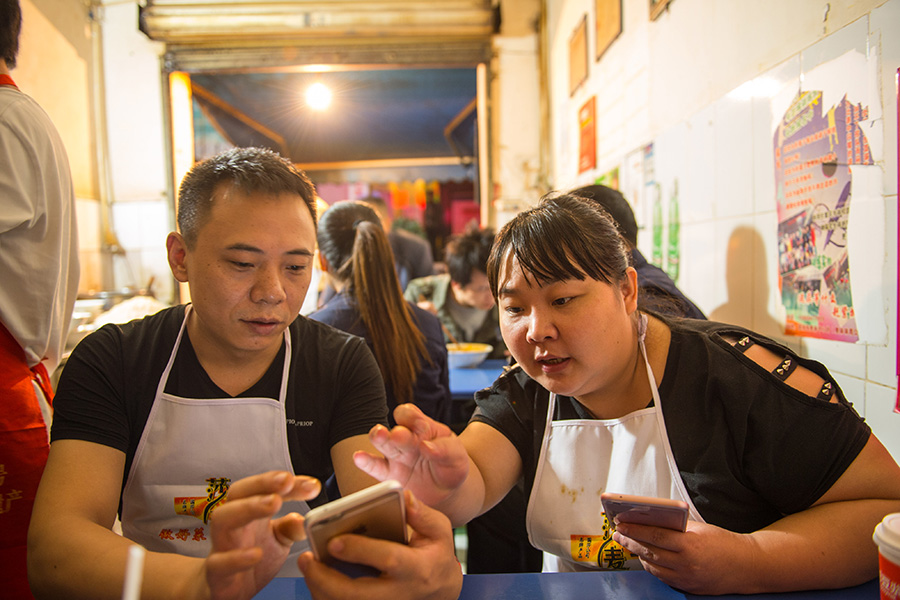 Restaurateur spreads Chongqing xiaomian all around the world