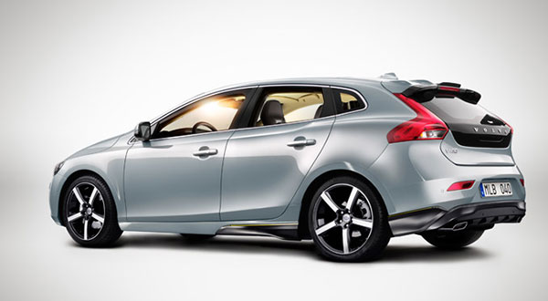 Volvo to launch new V40 at Shanghai auto show