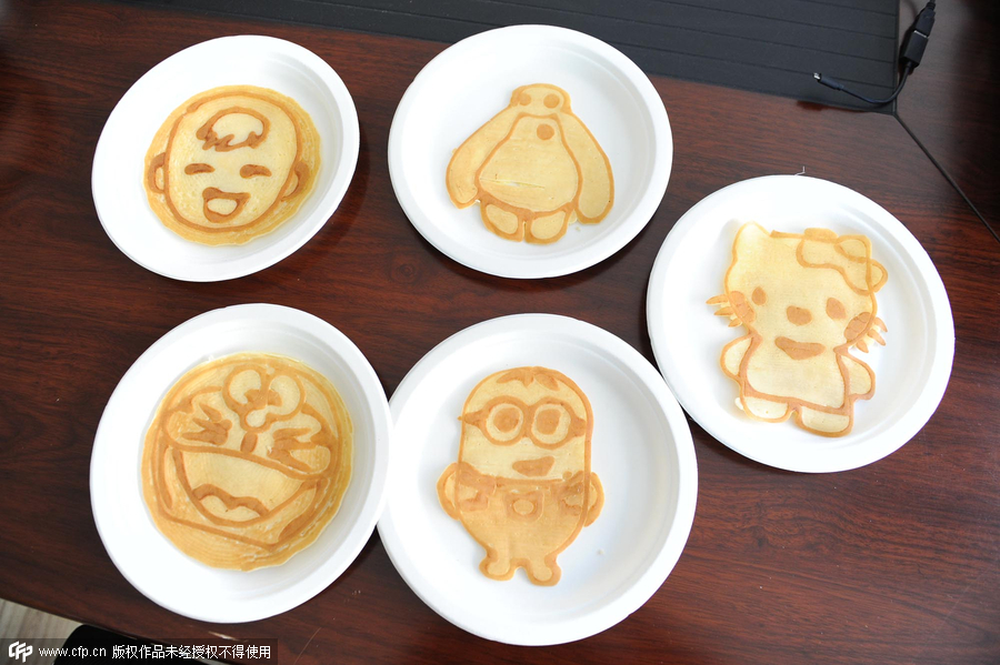 Tsinghua graduates invent 3-D pancake-printing machine