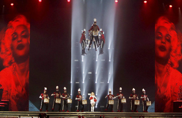 Madonna performs MDNA world tour