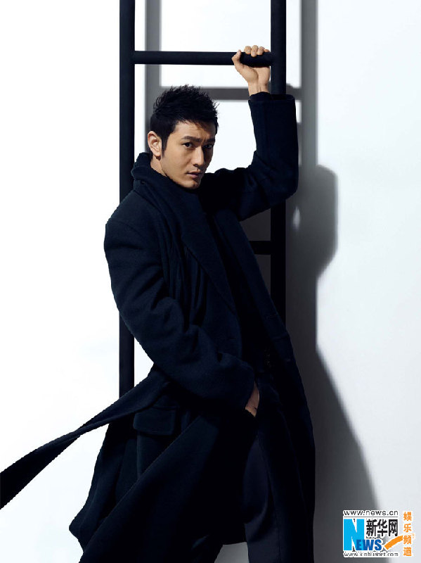 Actor Huang Xiaoming releases new fashion shots