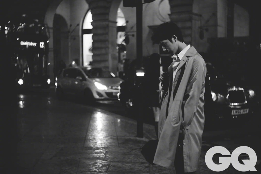 Actor Jing Boran poses for the fashion magazine