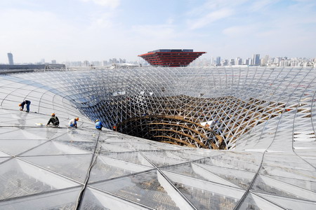 Landmark building of Shanghai Expo is to be unveiled