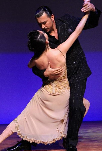 Tango performance in Expo's Argentina Pavilion