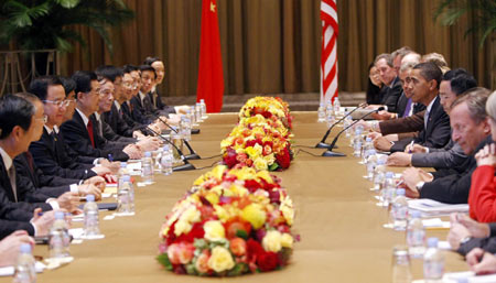 Hu meets with Obama