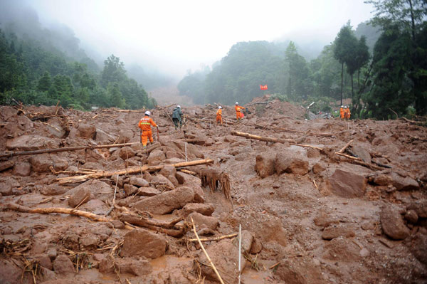 Death toll rises to 18 in SW China landslide