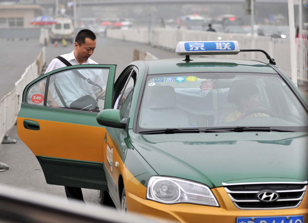 State puts brakes on testy taxis