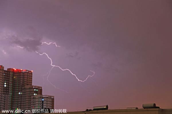 Storms continue to cause chaos across China