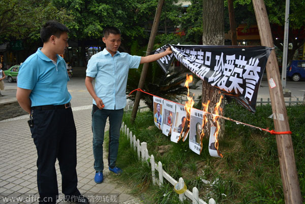 Flaming celebrity photos highlight anti-drug campaign