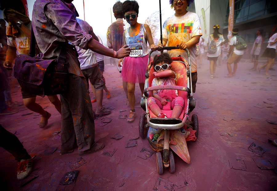 Run or dye - Color Run race comes to Shanghai