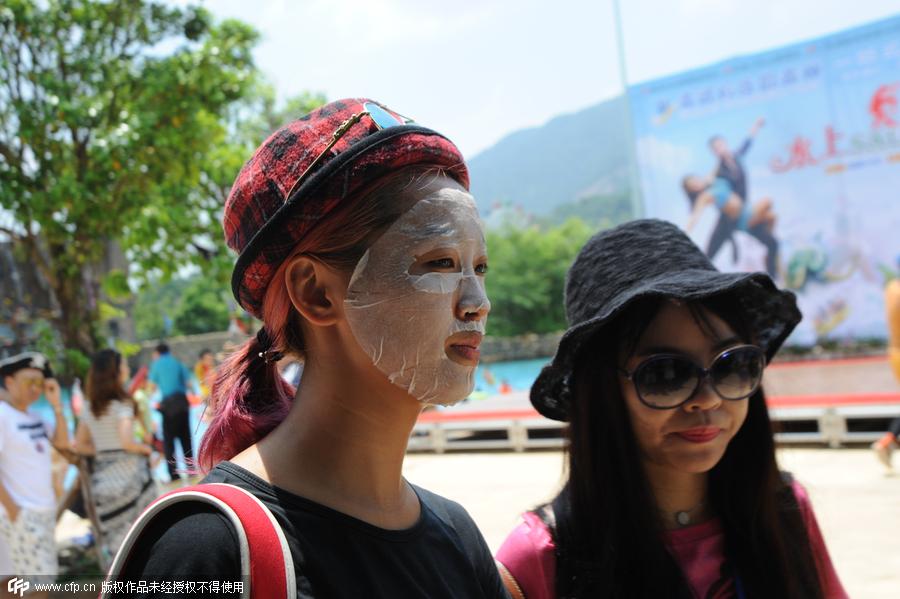 Heat wave sizzles across China