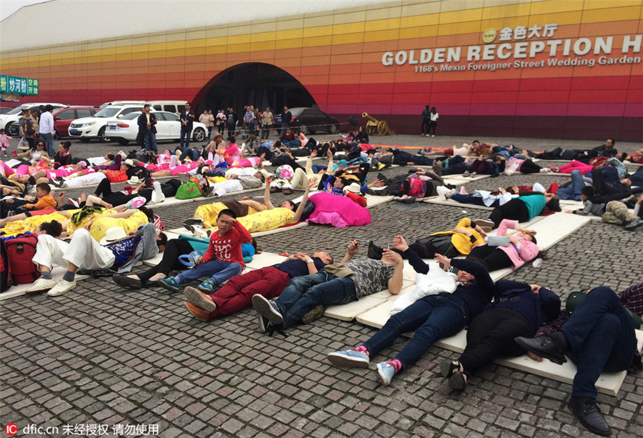 Chongqing residents mark World sleep Day