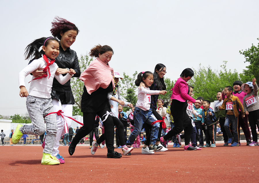 Celebrating Mother's Day throughout China