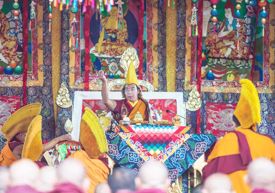 Panchen Lama's sacred ritual draws thousands of devotees