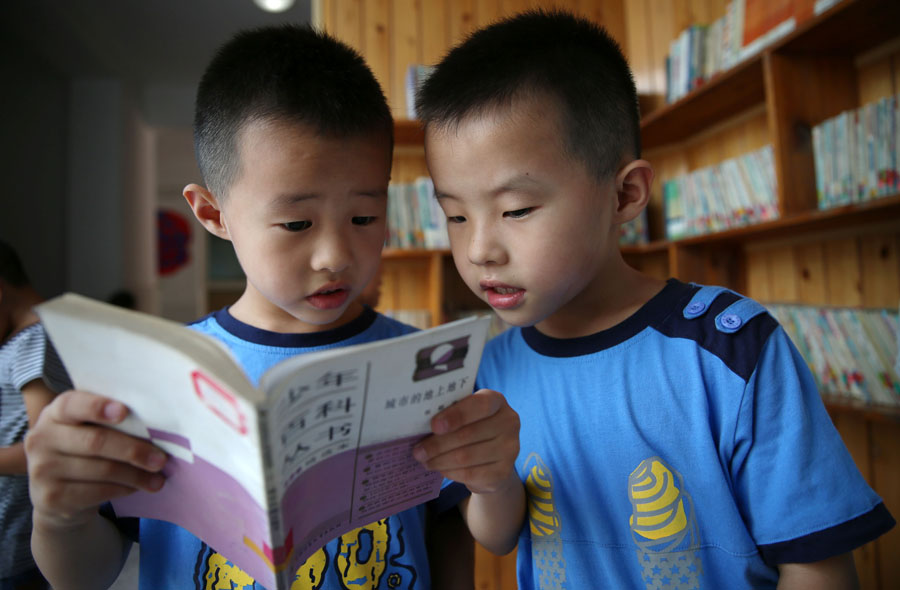 Seven twins enroll at same elementary school