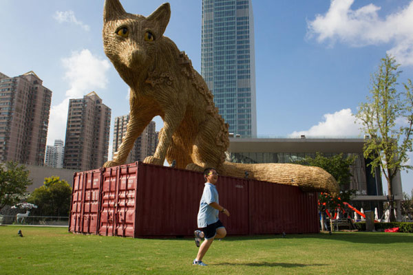 Fascinating sculptures at Expo in Shanghai