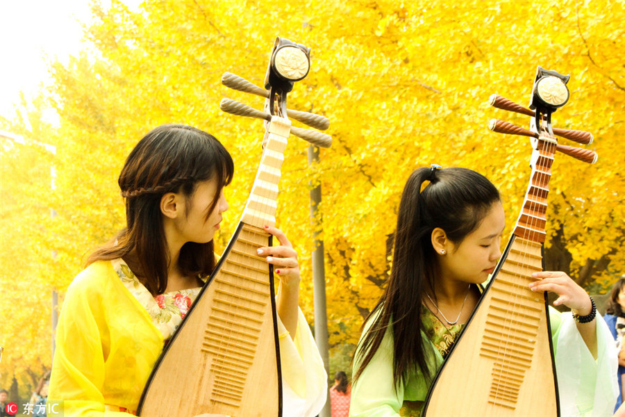 Gingko trees add color to Long March commemoration