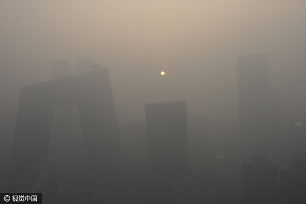 Smog spell haunts one tenth of Chinese soil