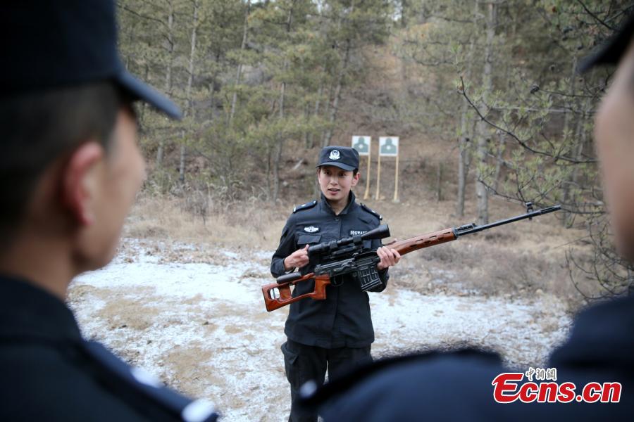 Post-90s female SWAT instructor in Hohhot