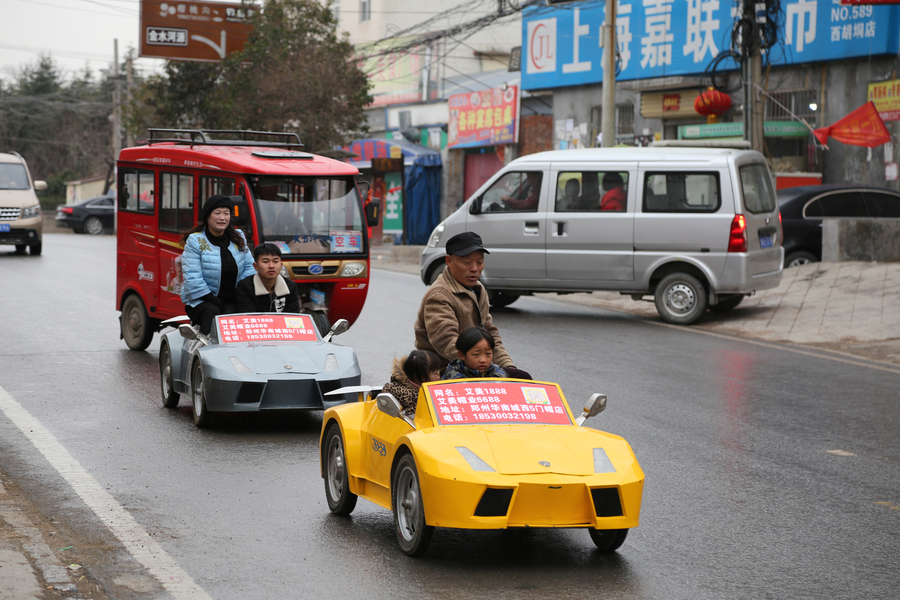 Man builds mini motorcade