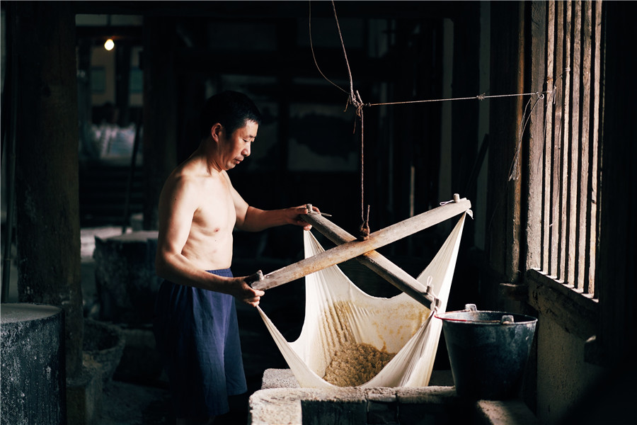 Oldest salt well harnesses 2,000-year-old method in SW China