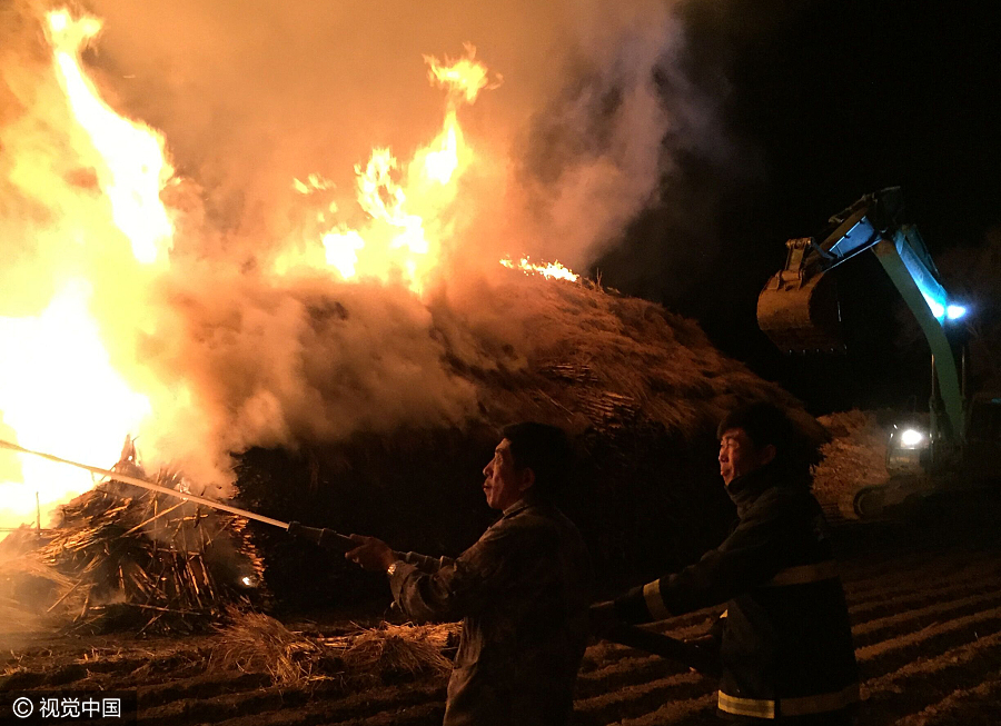 Farmer rises to aid villagers, puts out fires for free