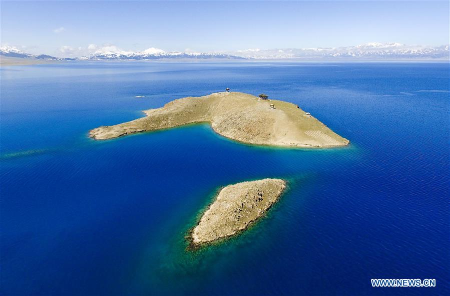 Amazing scenery of Sayram Lake in Xinjiang