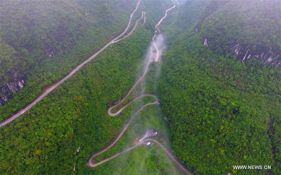 Guangxi strengthens road construction efforts in poor rural areas