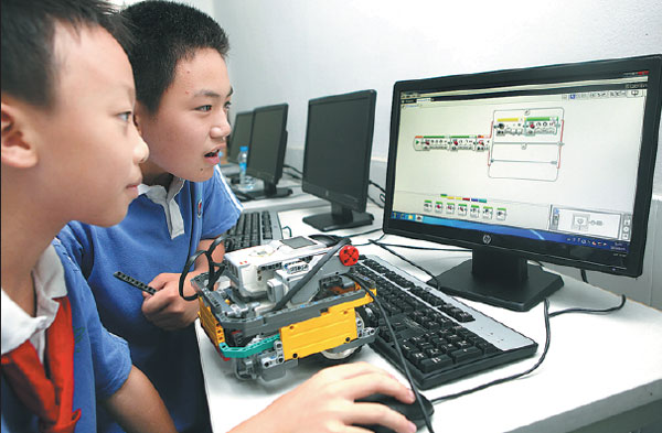 Robot coding for kids hot in China