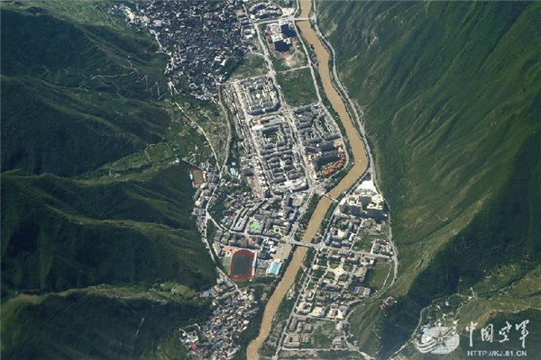 Now and then: Damage to quake-hit area in Sichuan