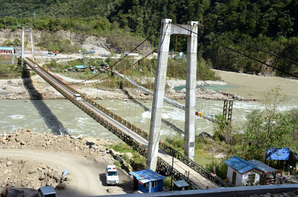 Tibetan drivers to finally see the end of 'death road'