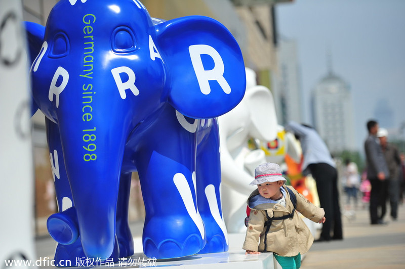 Elephant statues line Shenyang street