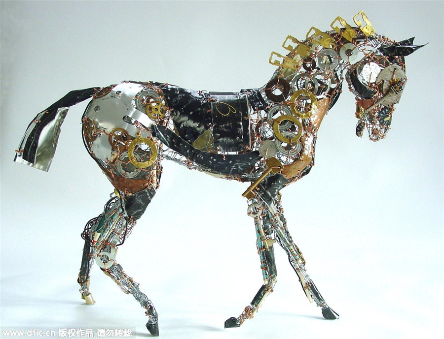 British sculptor recreates beautiful art from junk