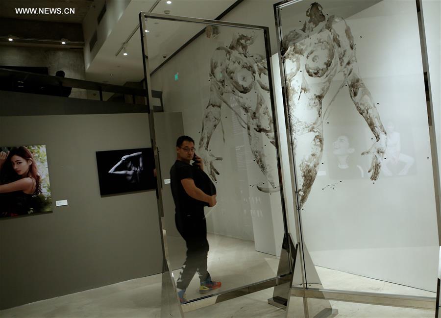 Exhibition on contemporary women's spirit held in Beijing