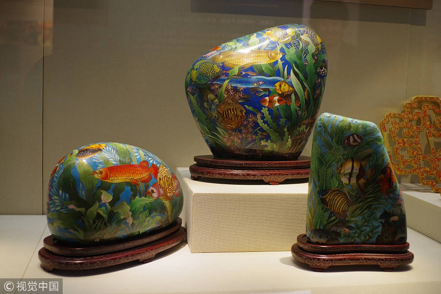 Explore cloisonne enamel factory in Beijing