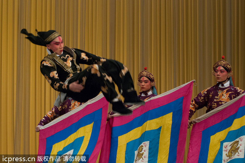 Beijing Opera graduate performances in Tianjin