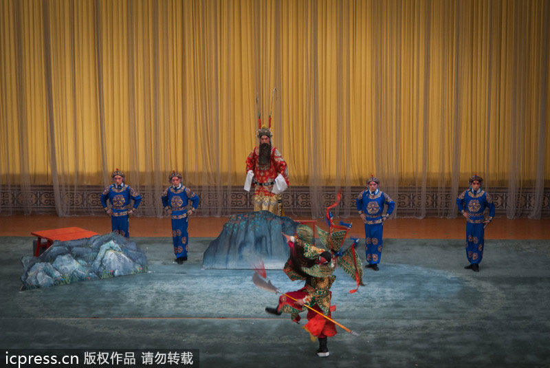 Beijing Opera graduate performances in Tianjin